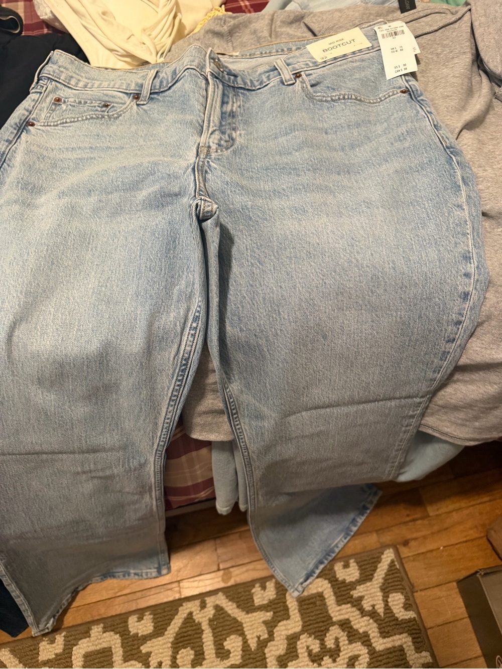 Abercrombie & Fitch Light Blue Mid Rise Bootcut Jeans - Picture 3 of 4
